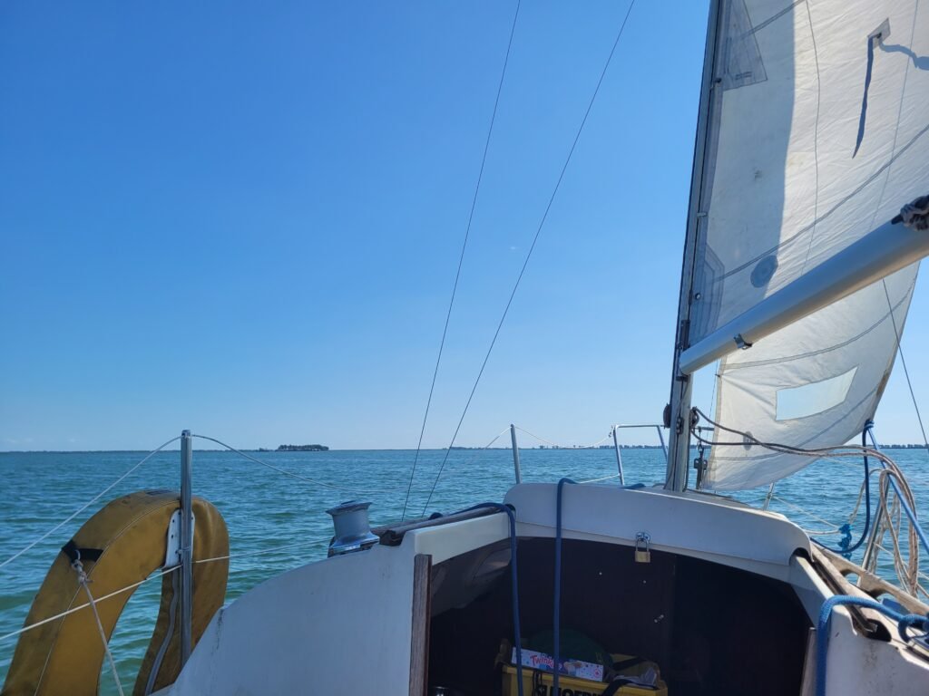 Sailing around sandbars and islands
